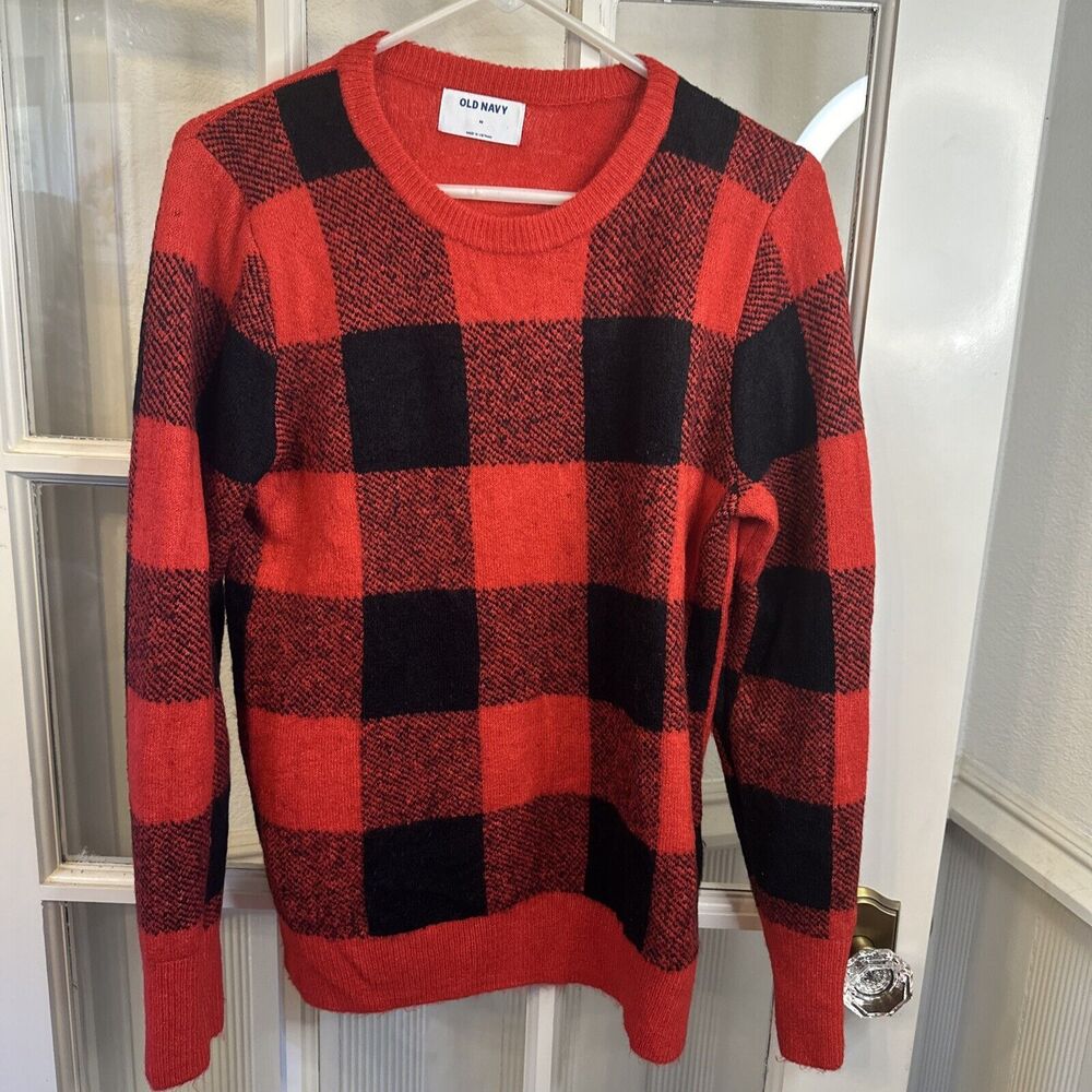 Old Navy Cozy Red Black Buffalo Plaid Classic Sweater Size M Long Sleeve